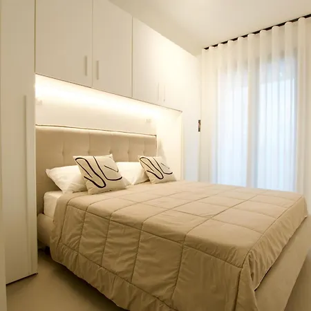 Apartment Jes Palace - Immobiliare *